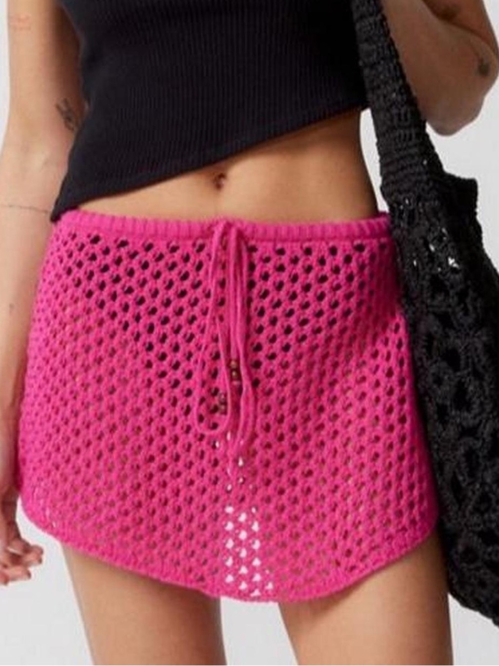 Ecote (Urban Outfitters) Bright Pink Crochet Skirt/Cover-Up Sz M